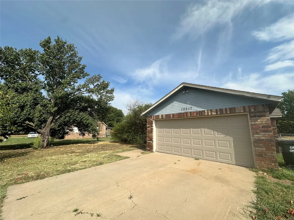 10617 E 112th Place Owasso, OK 74055