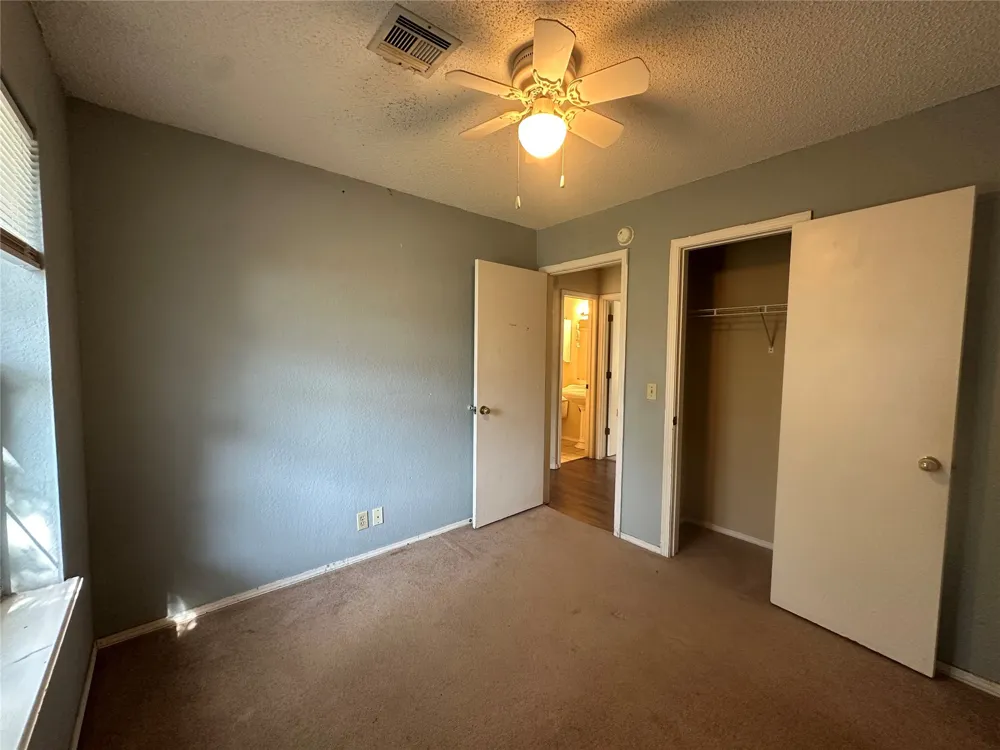 10617 E 112th Place Owasso, OK 74055