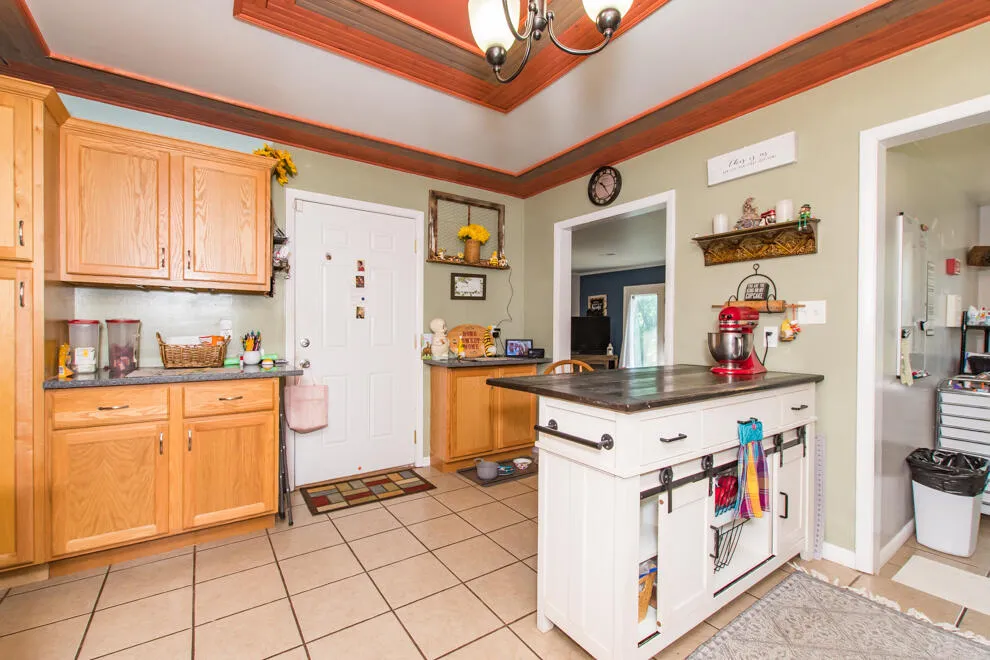 2510 Dexter Avenue Kalamazoo City, MI 49004