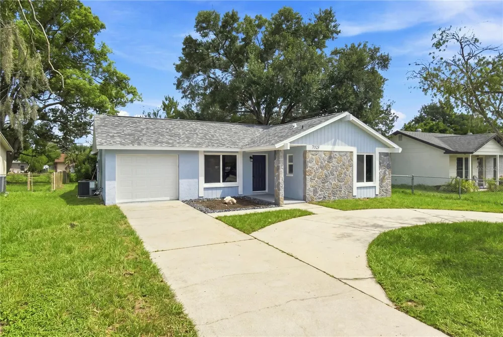 7033 WENTWORTH WAY New Port Richey, FL 34655