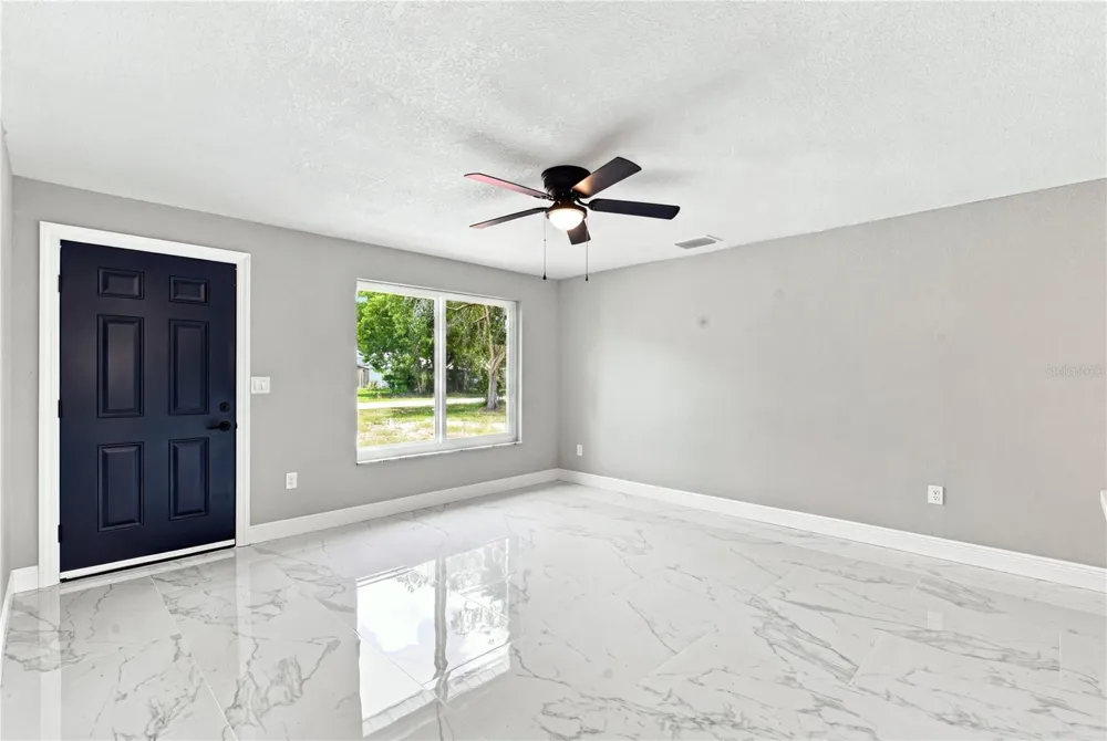 7033 WENTWORTH WAY New Port Richey, FL 34655