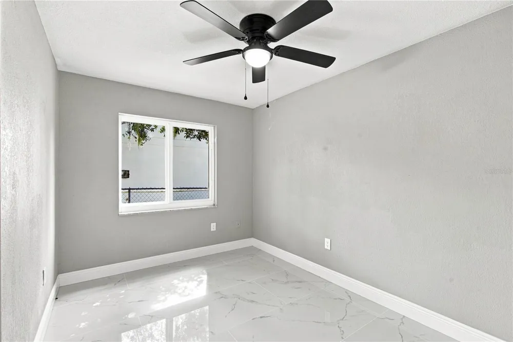 7033 WENTWORTH WAY New Port Richey, FL 34655