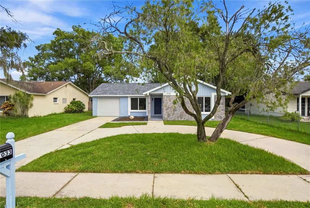 7033 WENTWORTH WAY New Port Richey, FL 34655