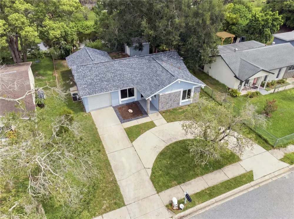 7033 WENTWORTH WAY New Port Richey, FL 34655