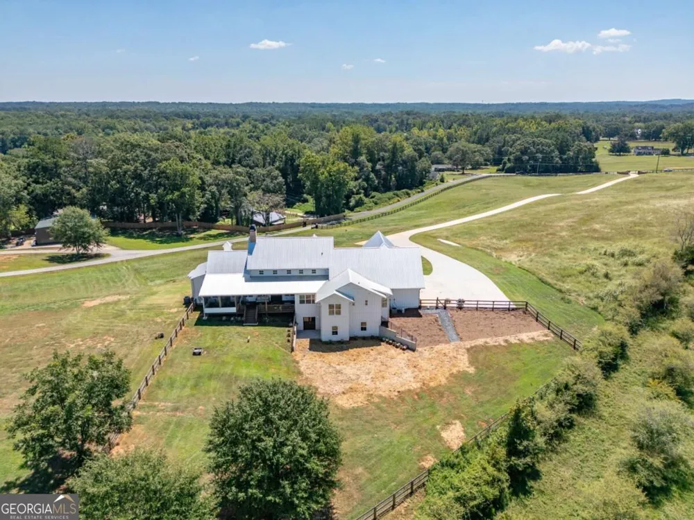 3200 Shady Grove Rd Carrollton, GA 30116