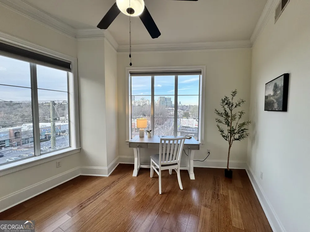 2277 Peachtree RD NE Atlanta, GA 30309