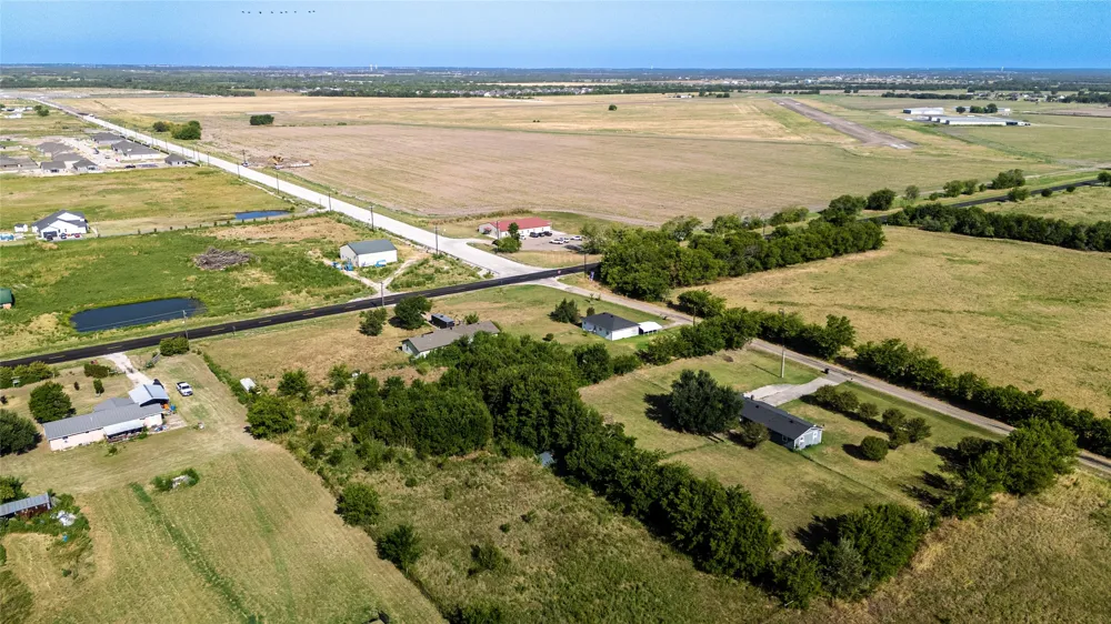 4433 1565 FM Caddo Mills, TX 75135