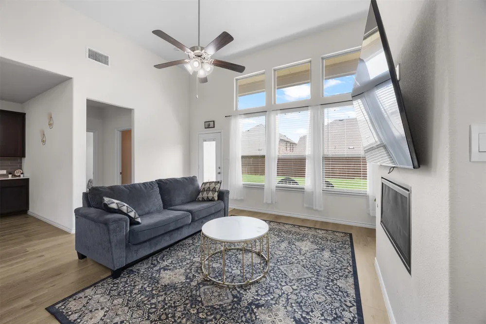 3808 High Country Road Aubrey, TX 76227