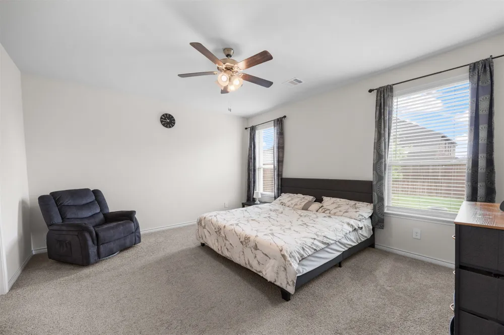 3808 High Country Road Aubrey, TX 76227