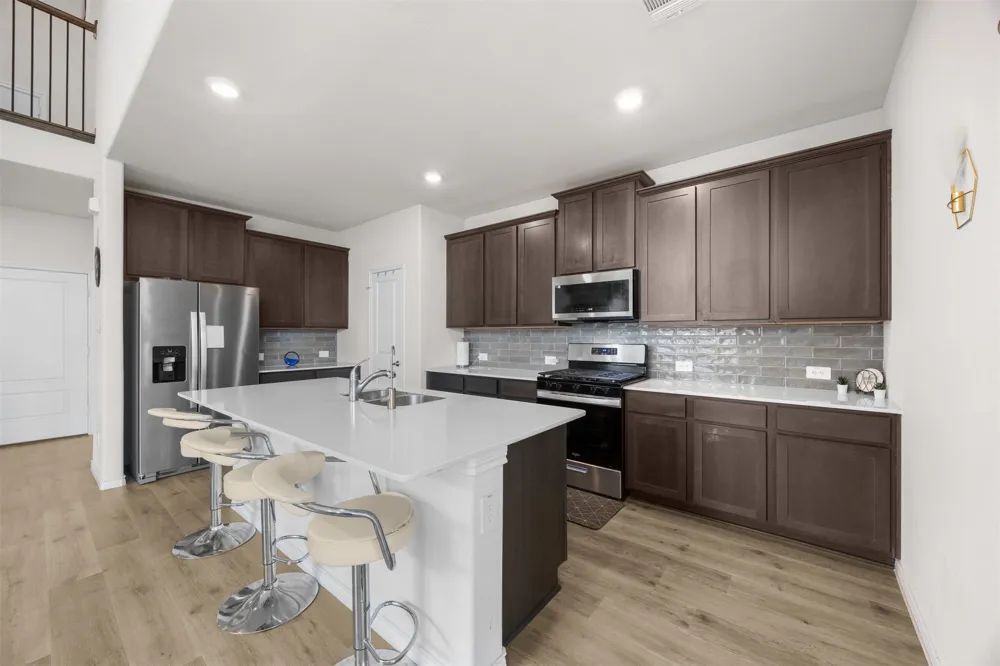 3808 High Country Road Aubrey, TX 76227