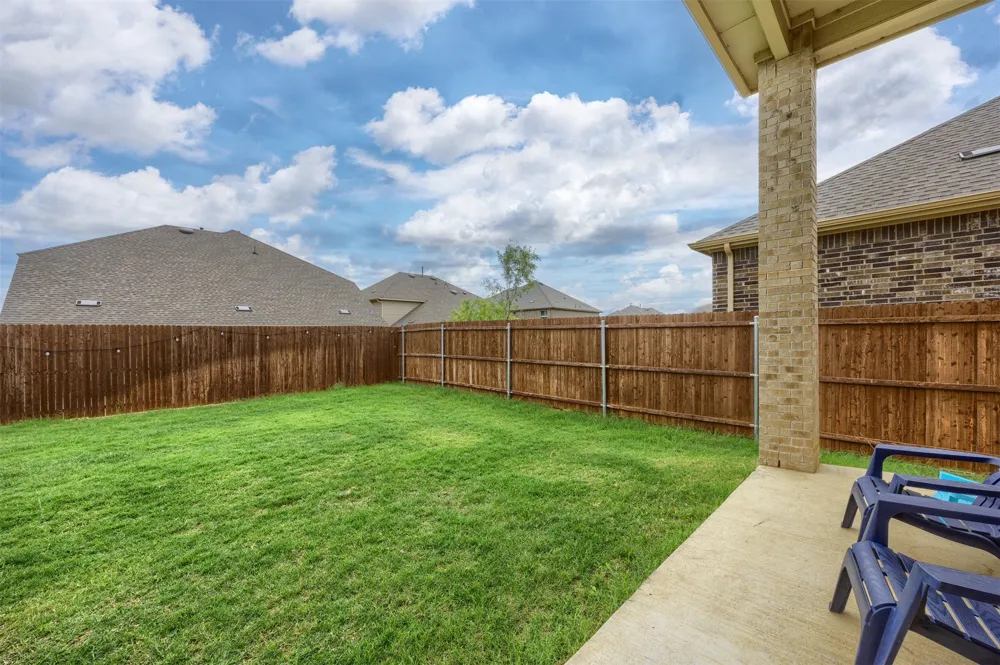 3808 High Country Road Aubrey, TX 76227