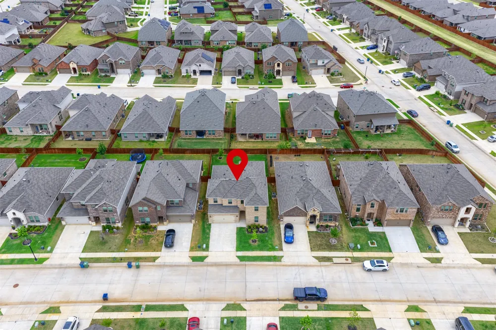 3808 High Country Road Aubrey, TX 76227