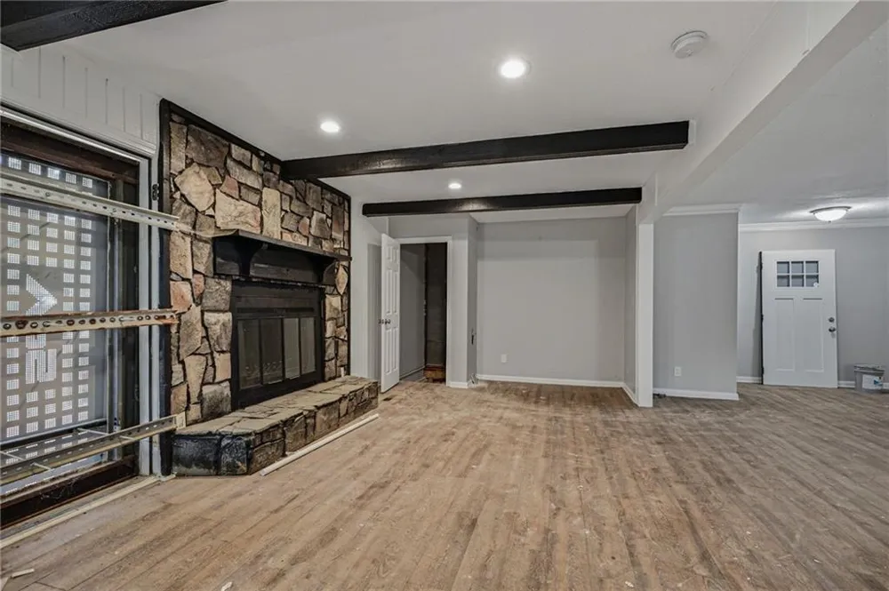 1281 Lee Ann Drive Decatur, GA 30035