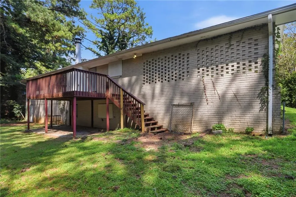 1281 Lee Ann Drive Decatur, GA 30035