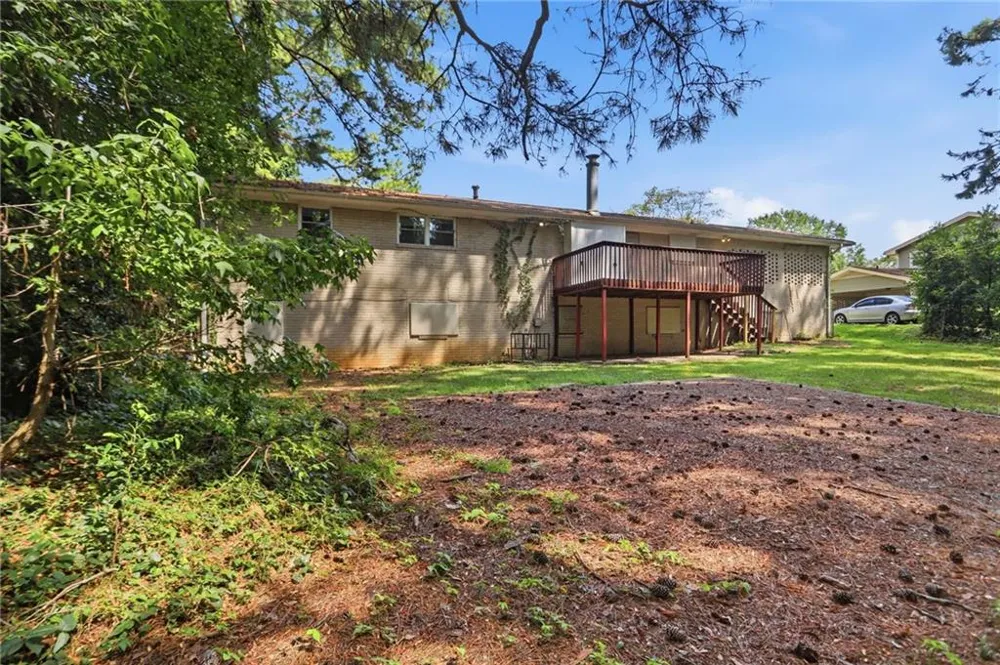 1281 Lee Ann Drive Decatur, GA 30035