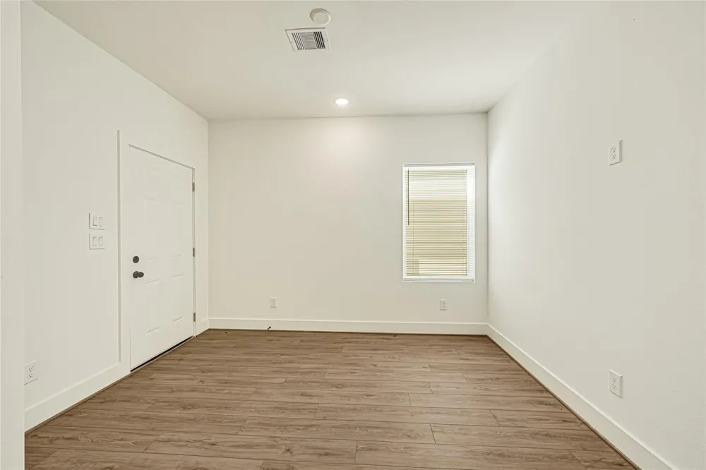 409 Calloway St #A Houston, TX 77029