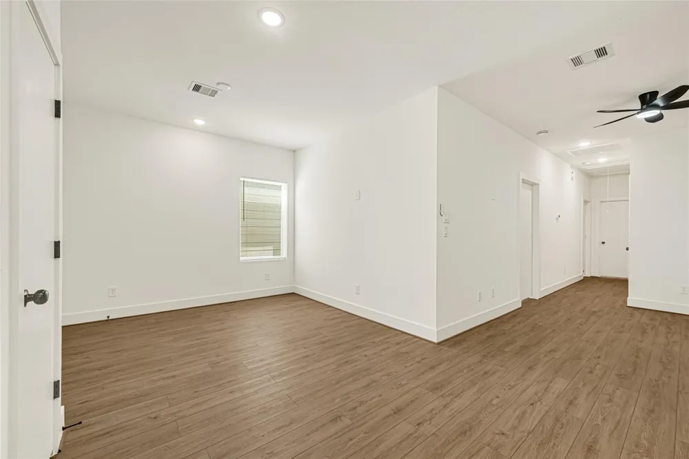 409 Calloway St #A Houston, TX 77029