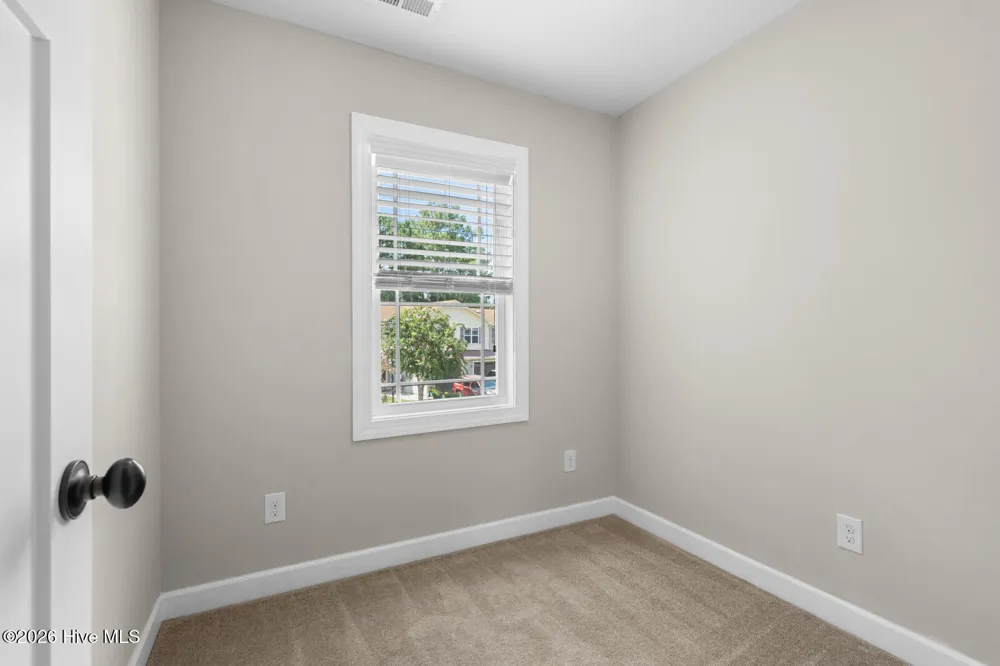 205 Kenan Loop Jacksonville, NC 28546