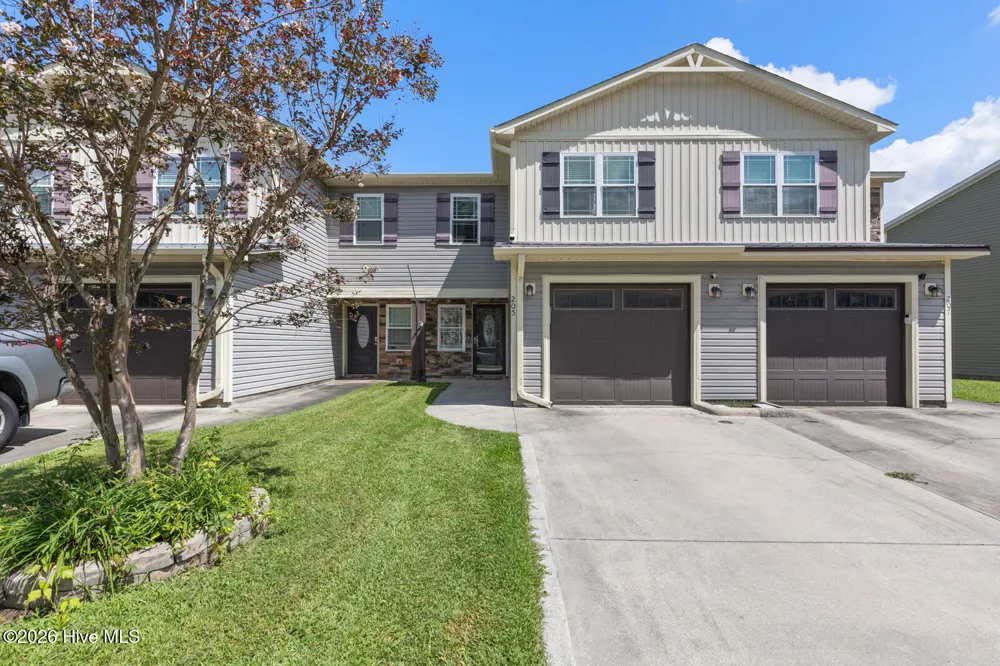 205 Kenan Loop Jacksonville, NC 28546