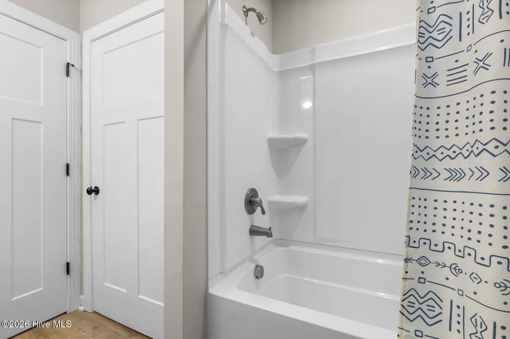 205 Kenan Loop Jacksonville, NC 28546