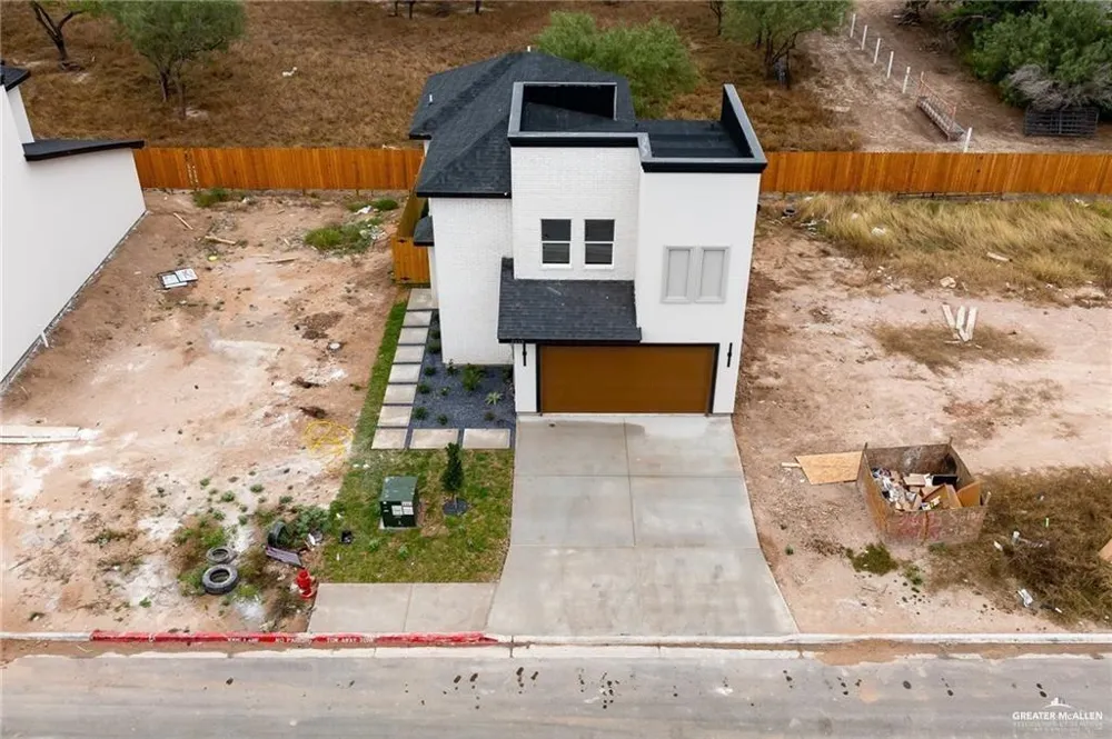 2615 E Solar Drive Mission, TX 78574