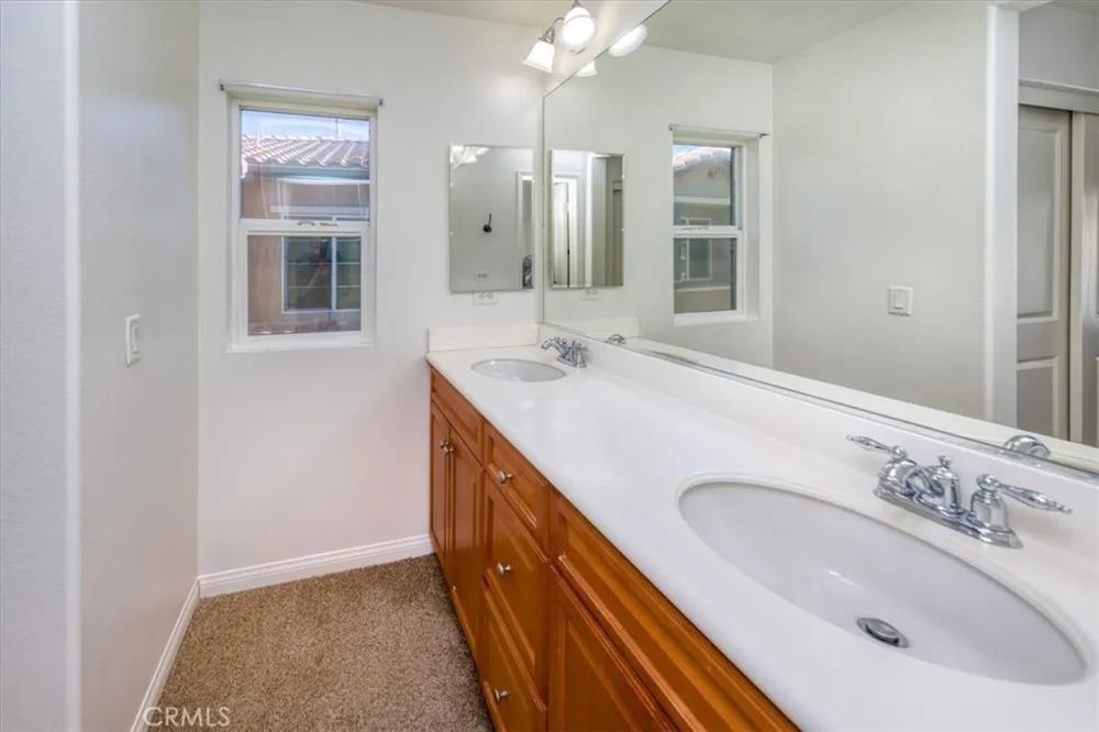 28440 Mirabelle Saugus, CA 91350