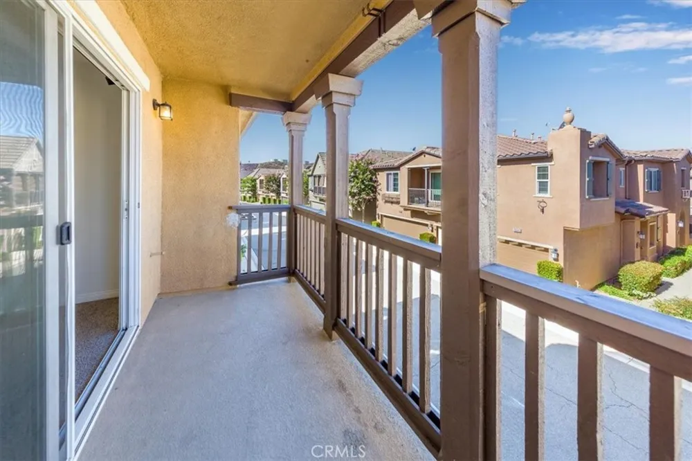 28440 Mirabelle Saugus, CA 91350