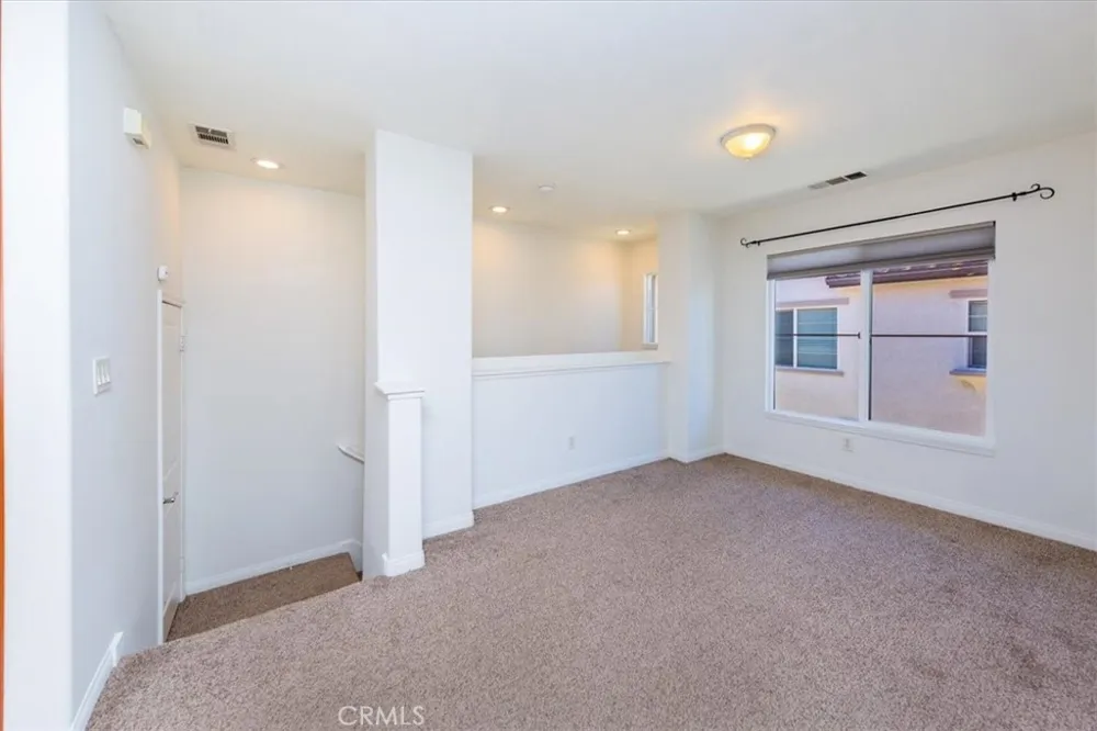 28440 Mirabelle Saugus, CA 91350
