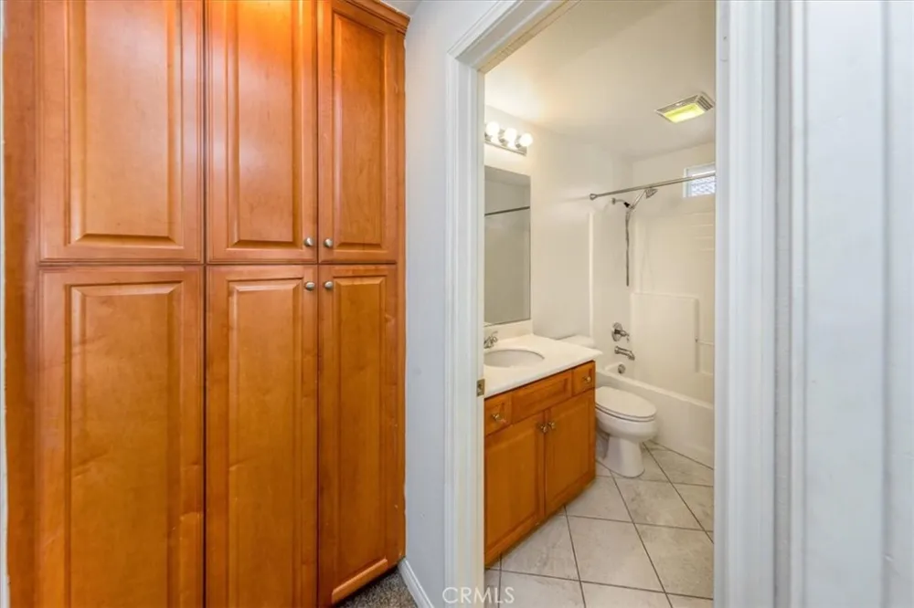 28440 Mirabelle Saugus, CA 91350