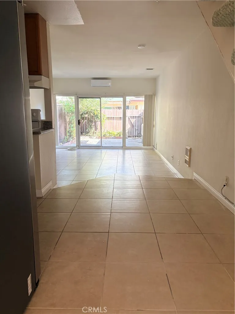 13261 Verde Garden Grove, CA 92844