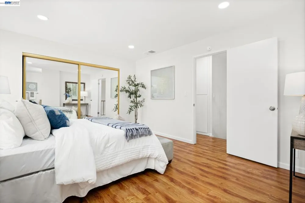 5439 Sunstar Commons Fremont, CA 94555