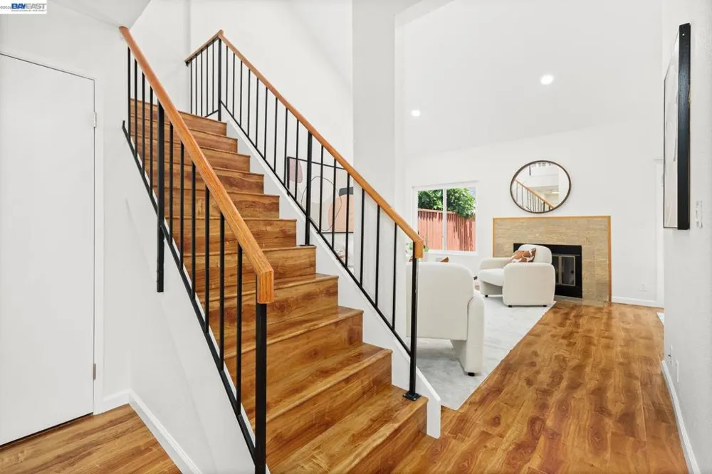 5439 Sunstar Commons Fremont, CA 94555
