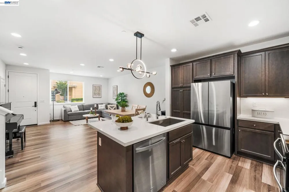6288 Diamond Way Dublin, CA 94568