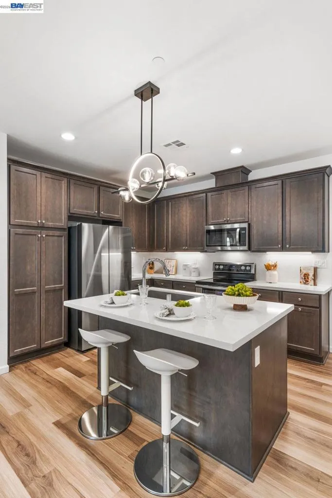 6288 Diamond Way Dublin, CA 94568
