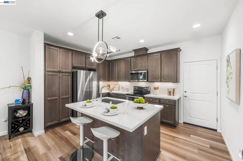 6288 Diamond Way Dublin, CA 94568
