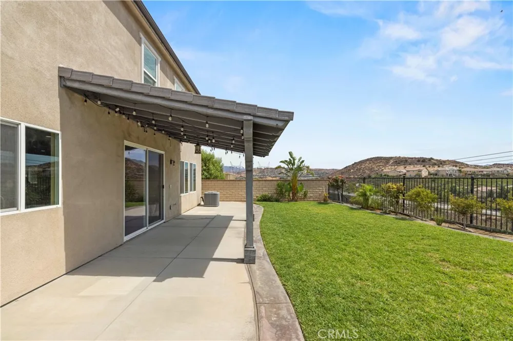 20540 Suzie Saugus, CA 91350