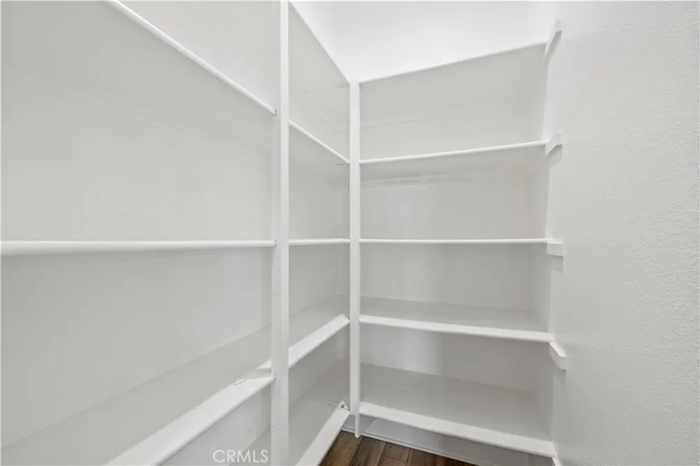 20540 Suzie Saugus, CA 91350