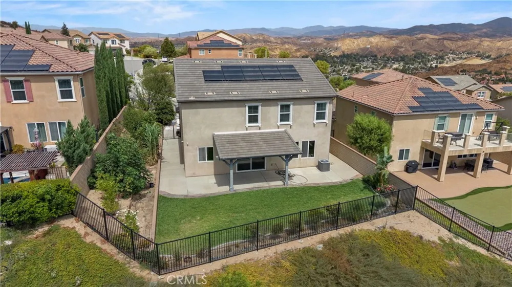 20540 Suzie Saugus, CA 91350