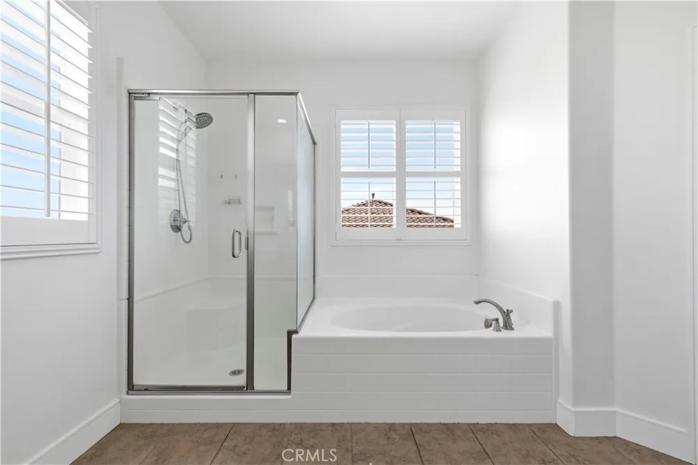 20540 Suzie Saugus, CA 91350