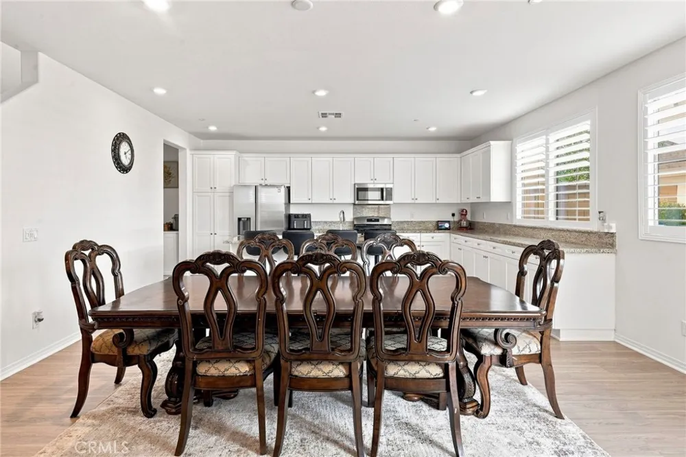 5355 Delaney Way Fontana, CA 92336
