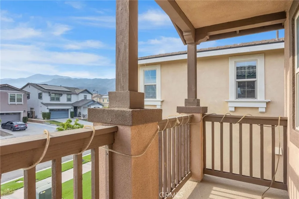 5355 Delaney Way Fontana, CA 92336