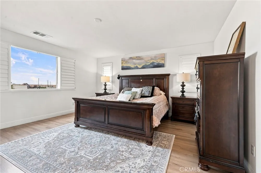 5355 Delaney Way Fontana, CA 92336