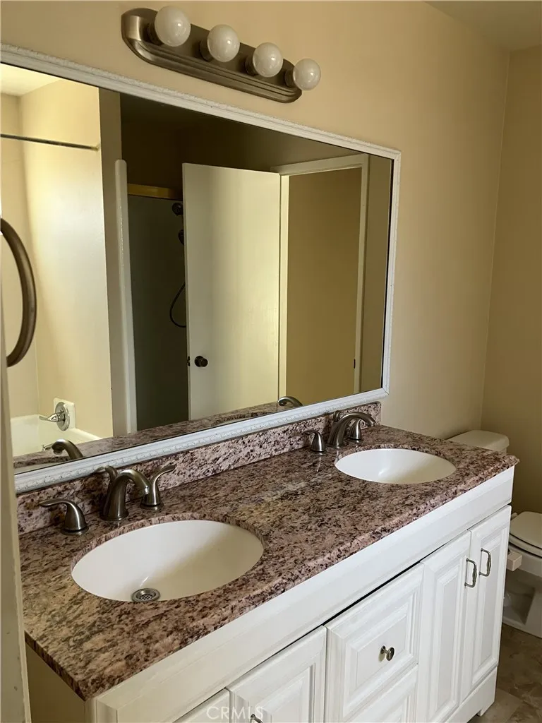 282 Summit Road La Verne, CA 91750