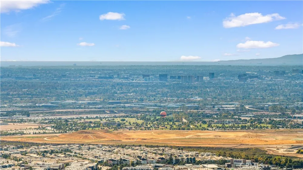 33 Manzanillo Lake Forest, CA 92630