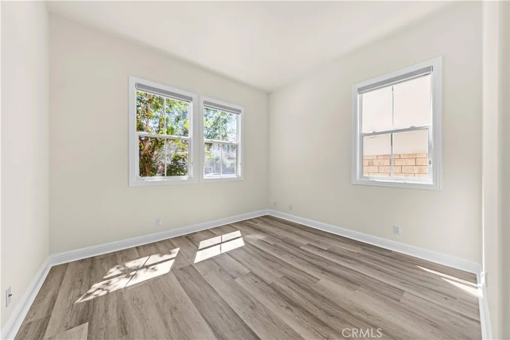 33 Manzanillo Lake Forest, CA 92630