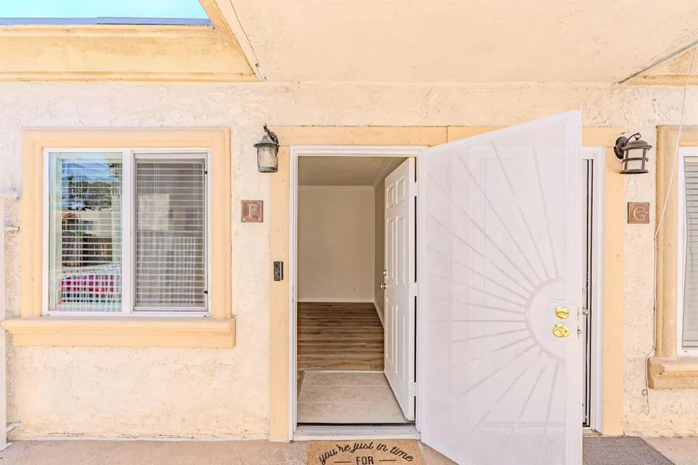 1085 12th St #F Imperial Beach, CA 91932
