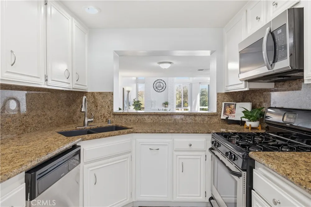 27959 Mazagon #163 Mission Viejo, CA 92692