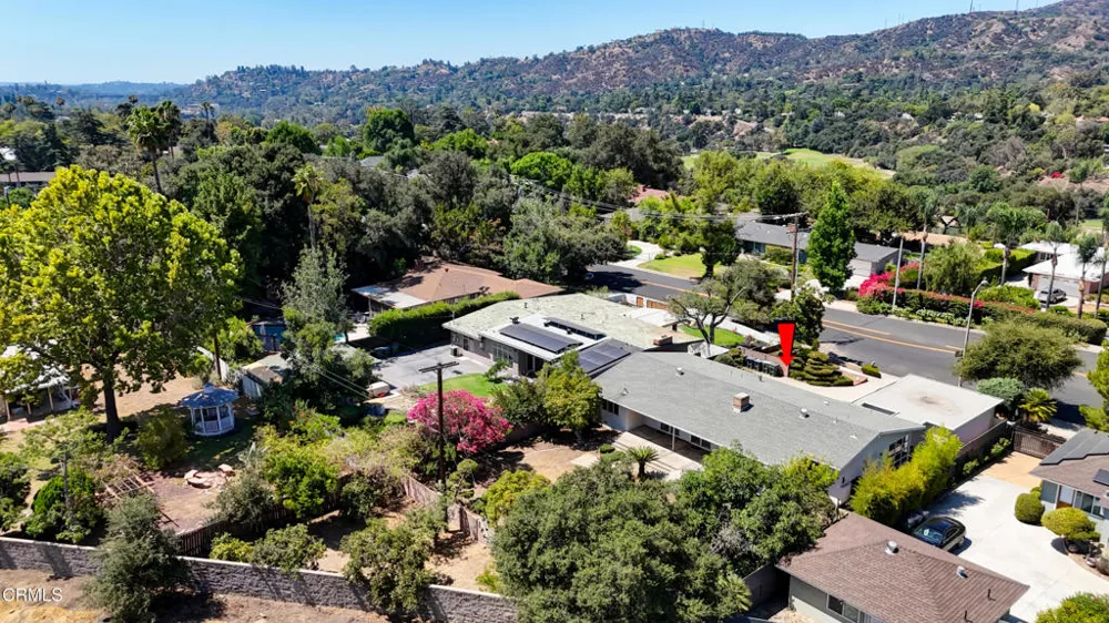 1980 Arroyo Boulevard Pasadena, CA 91103