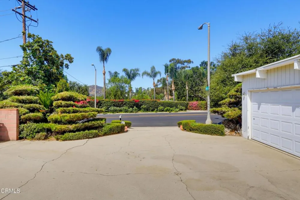 1980 Arroyo Boulevard Pasadena, CA 91103