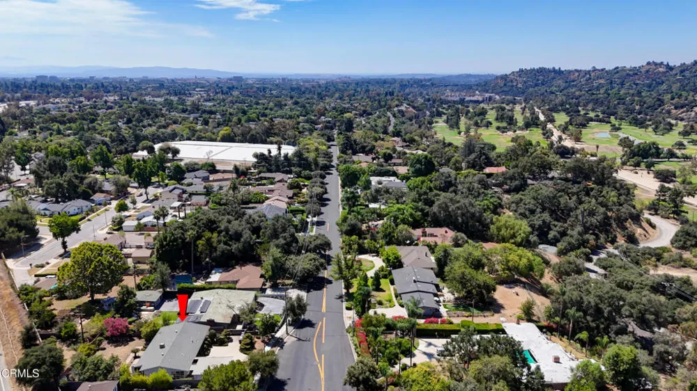 1980 Arroyo Boulevard Pasadena, CA 91103